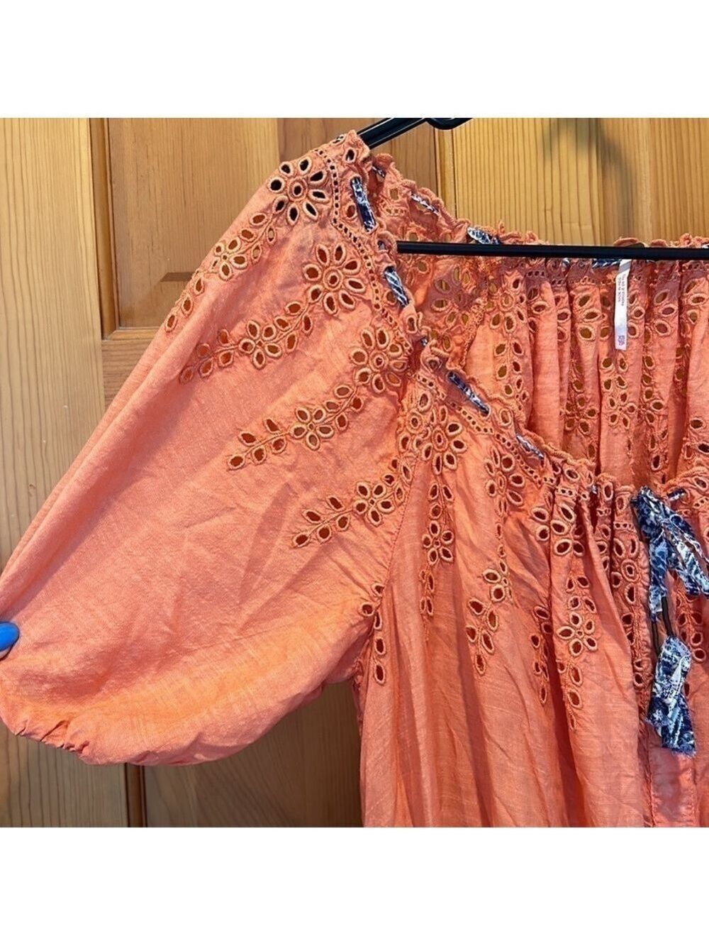 Free People Peach/Orange Short Puff Sleeve Eyelet Button-Up Tunic Top Size XS - Picture 4 of 8